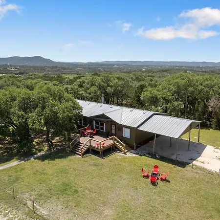 Hotel Tejas Hills Of Pipe Creek